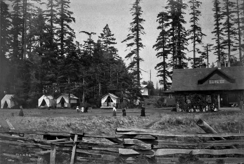 Rose Lodge circa 1913